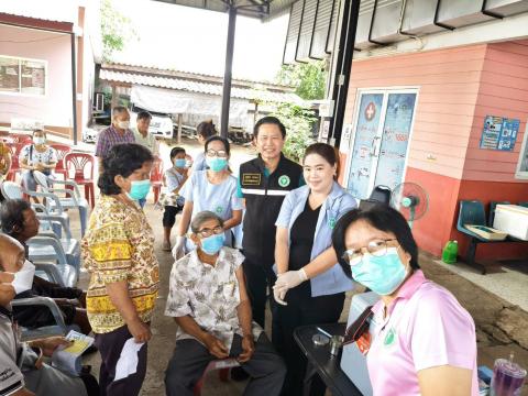 ฉีดวัคซีน ไข้หวัดใหญ่ รพ.สต.หนองแจง