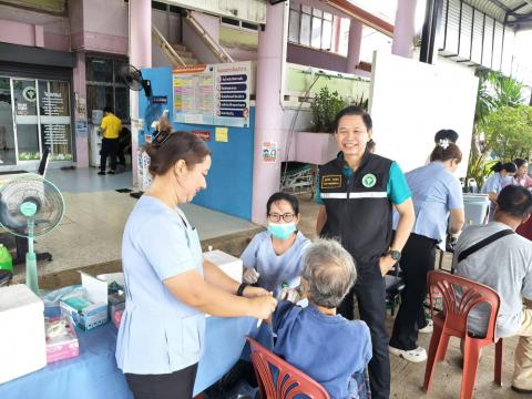 ฉีดวัคซีน ไข้หวัดใหญ่ รพ.สต.หนองแจง