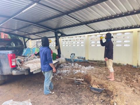 จัดสร้างที่จอดรถยนต์/รถมอเตอร์ไซค์ คลินิกแพทย์แผนไทย