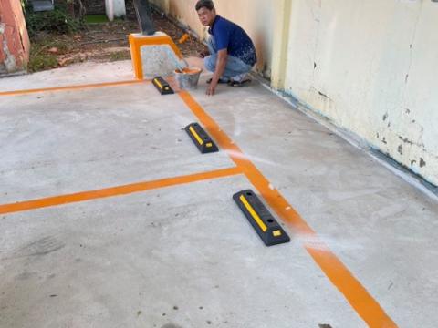 จัดสร้างที่จอดรถยนต์/รถมอเตอร์ไซค์ คลินิกแพทย์แผนไทย